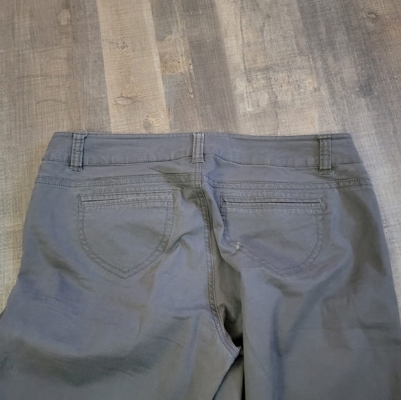 GARAGE Low Rise Flare pant size 11 - Picture 10 of 10